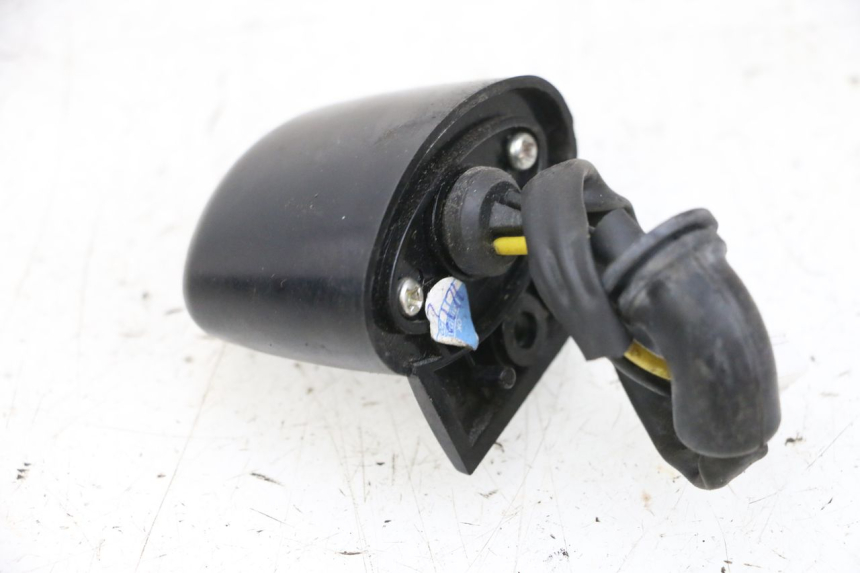 photo de ECLAIRAGE DE PLAQUE PIAGGIO MP3 HPE 300 (2019 - 2026) - Détail de la pièce