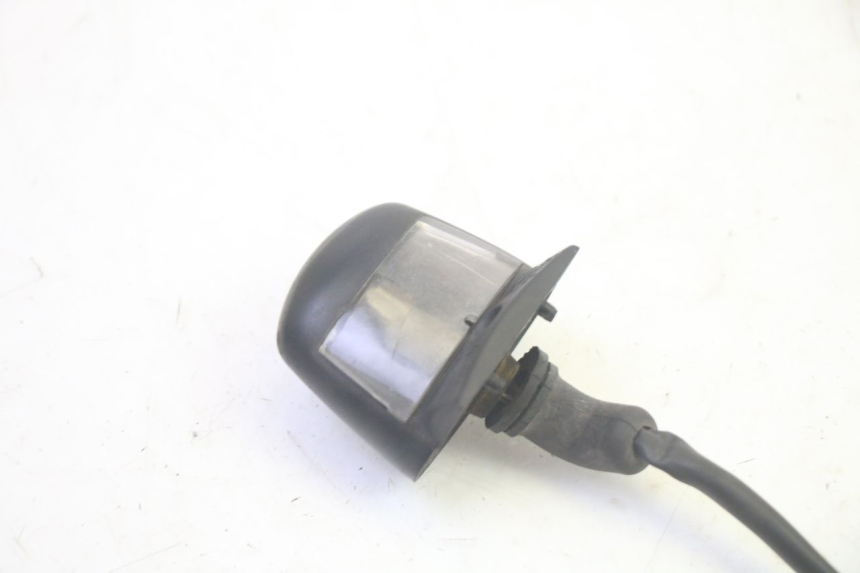 photo de ECLAIRAGE DE PLAQUE PIAGGIO MP3 LT 400 (2007 - 2012) - Autre angle de vue