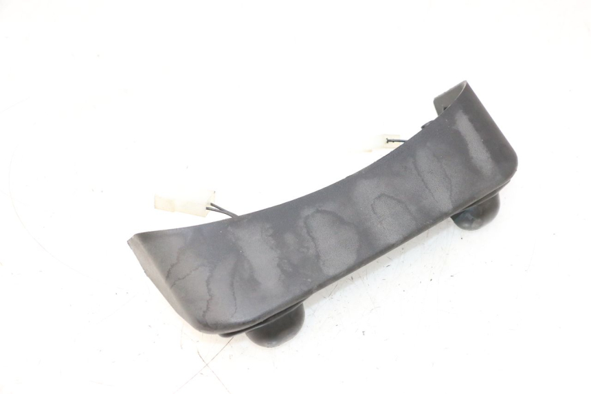 photo de ECLAIRAGE DE PLAQUE PIAGGIO MP3 LT 300 (2010 - 2016) - Détail de la pièce