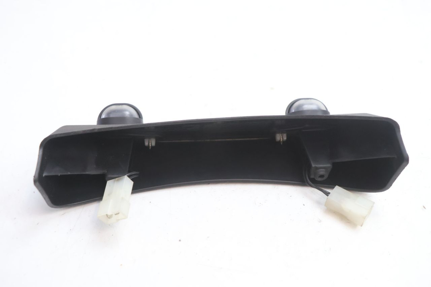 photo de ECLAIRAGE DE PLAQUE PIAGGIO MP3 LT 400 (2007 - 2012) - Zoom état d’usage