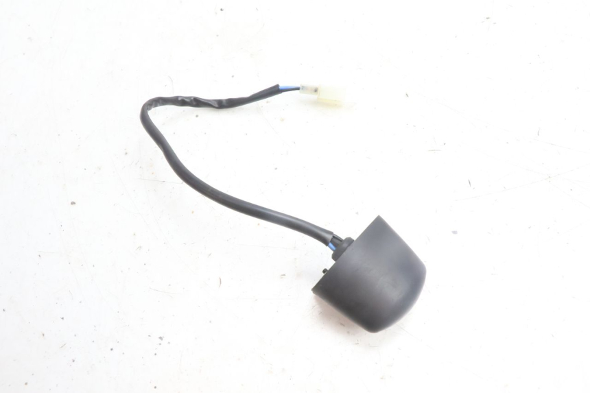 photo de ECLAIRAGE DE PLAQUE YAMAHA N-MAX NMAX 125 (2021 - 2024) - Zoom état d’usage