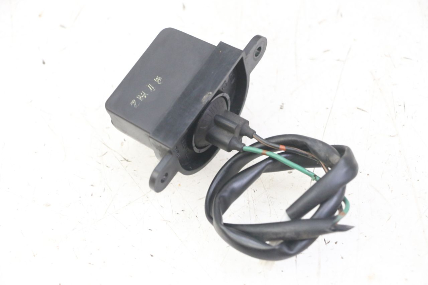 photo de ECLAIRAGE DE PLAQUE HONDA NTV DEAUVILLE ABS 700 (2007 - 2016)