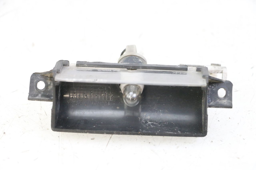 photo de ECLAIRAGE DE PLAQUE PIAGGIO MP3 125 (2006 - 2014)