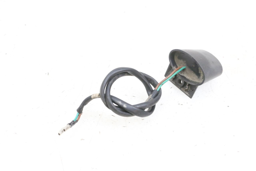 photo de ECLAIRAGE DE PLAQUE PEUGEOT SPEEDFIGHT 4 4T EFI 50 (2021 - 2025) - Détail de la pièce