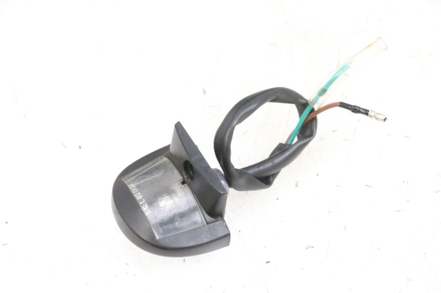 photo de ECLAIRAGE DE PLAQUE PEUGEOT TWEET PRO EFI 4T 50 (2021 - 2022)