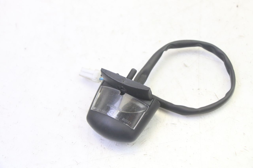 photo de ECLAIRAGE DE PLAQUE YAMAHA X-MAX XMAX 125 (2010 - 2014)