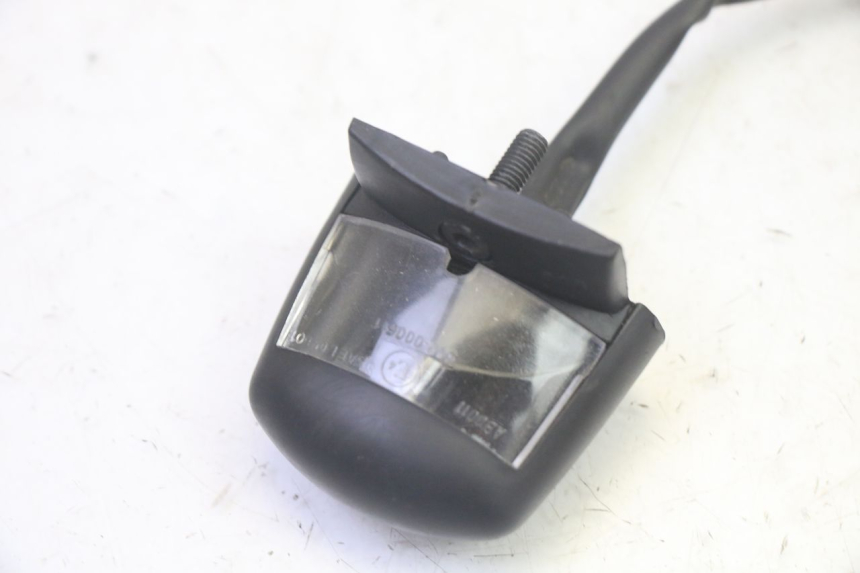 photo de ECLAIRAGE DE PLAQUE YAMAHA X-MAX XMAX 125 (2010 - 2014)