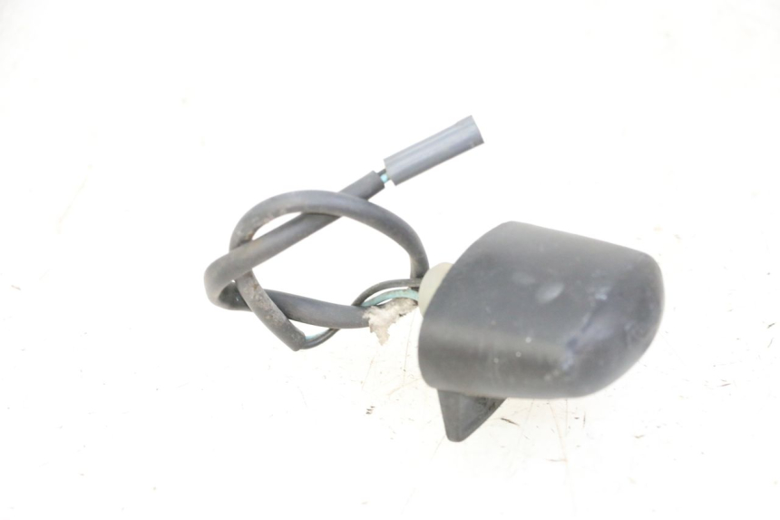 photo de ECLAIRAGE DE PLAQUE YAMAHA YP MAJESTY 125 (2002 - 2006)