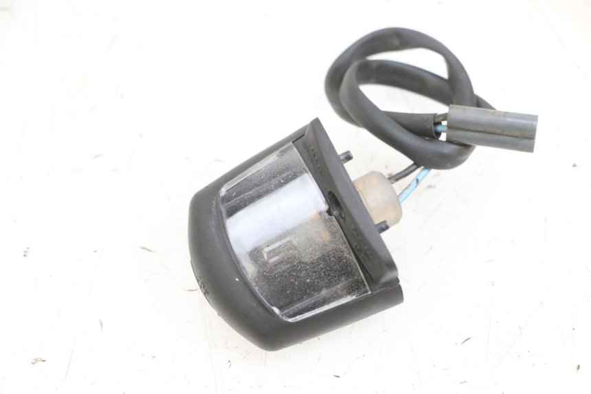 photo de ECLAIRAGE DE PLAQUE YAMAHA YP MAJESTY 125 (2002 - 2006) - Vue principale