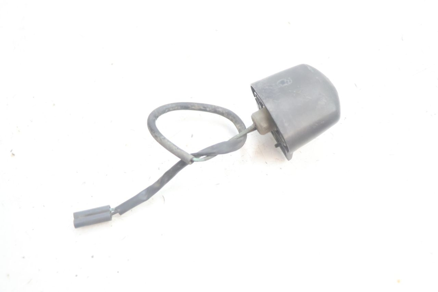 photo de ECLAIRAGE DE PLAQUE YAMAHA YP MAJESTY 125 (2002 - 2006) - Autre angle de vue