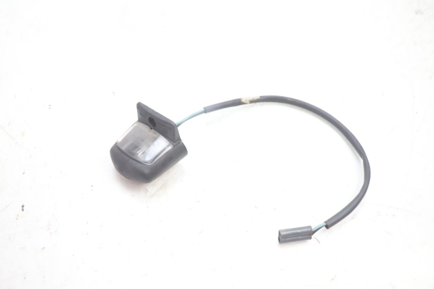 photo de ECLAIRAGE DE PLAQUE YAMAHA YP MAJESTY 125 (2002 - 2006) - Vue principale