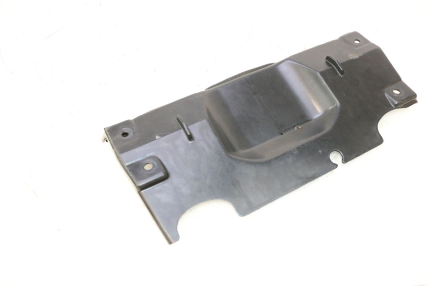 photo de ECOPE RADIATEUR KAWASAKI GPX F ZX750F 750 (1986 - 1990) - Détail de la pièce