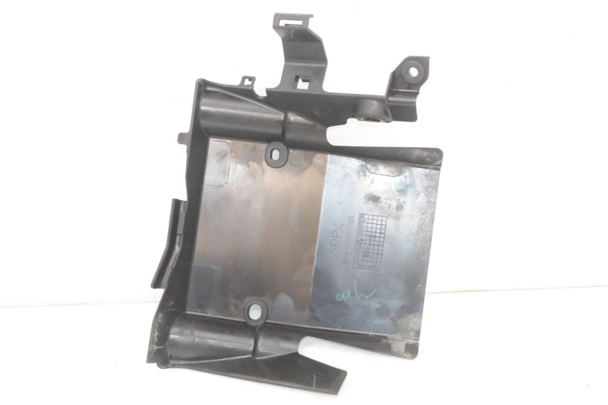 photo de ECOPE RADIATEUR YAMAHA XMAX X-MAX ABS 125 (2017 - 2020)