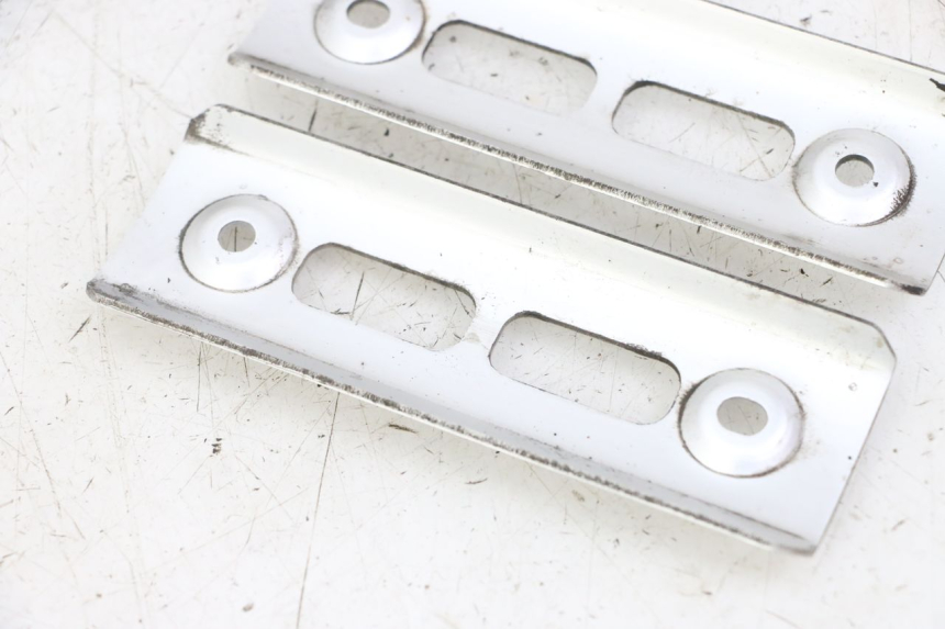 photo de ECOPE RADIATEUR YAMAHA FZS FAZER 600 (2001 - 2003)