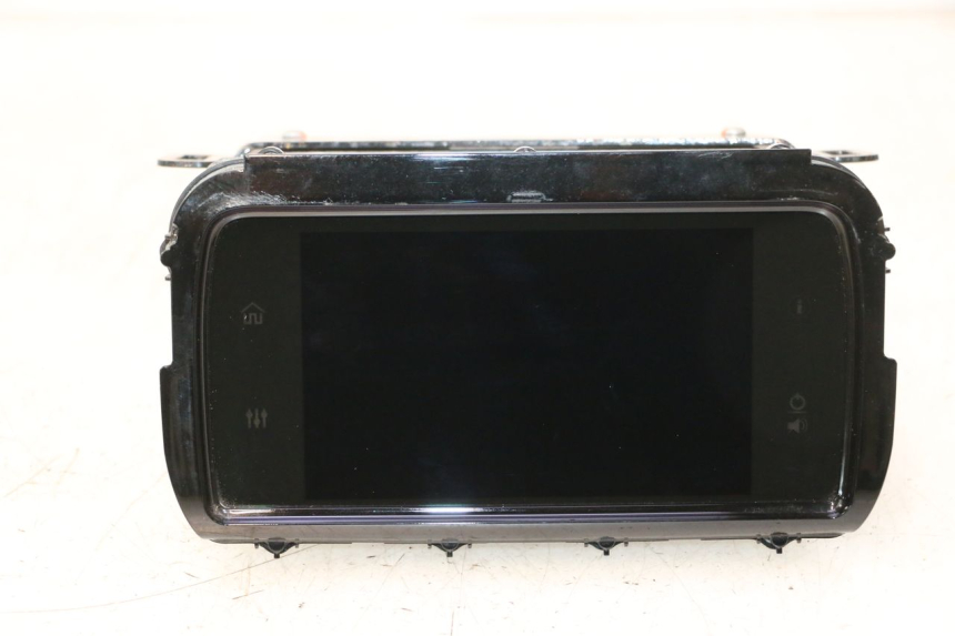 photo de ECRAN MULTIMEDIA HARLEY DAVIDSON ROAD GLIDE FLTRXSE 1920 (2018 - 2022) - Vue d’ensemble