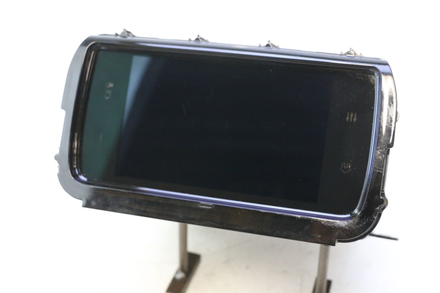 photo de ECRAN MULTIMEDIA HARLEY DAVIDSON ROAD GLIDE FLTRXSE 1920 (2018 - 2022) - Pièce contrôlée