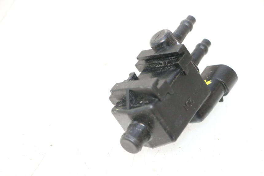 photo de ELECTROVANNE CANISTER HARLEY DAVIDSON ROAD GLIDE FLTRXSE 1920 (2018 - 2022) - Zoom état d’usage