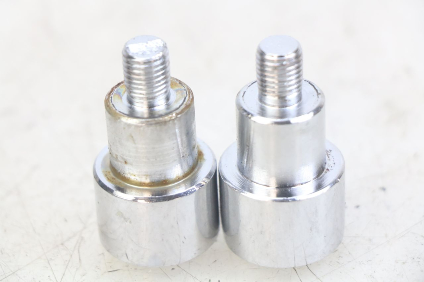 photo de EMBOUT DE GUIDON NECO ALEXONE 125 (2017 - 2024) - Détail de la pièce