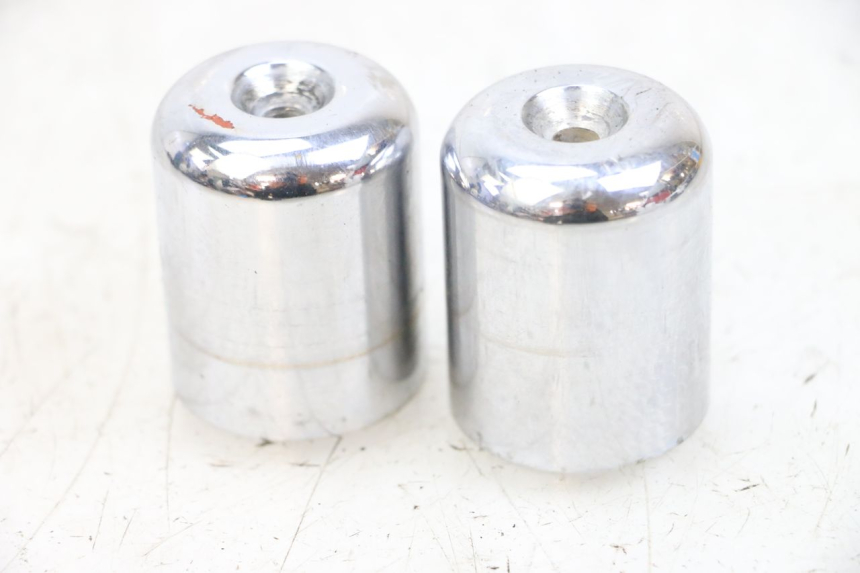 photo de EMBOUT DE GUIDON SUZUKI BURGMAN 650 (2013 - 2020)