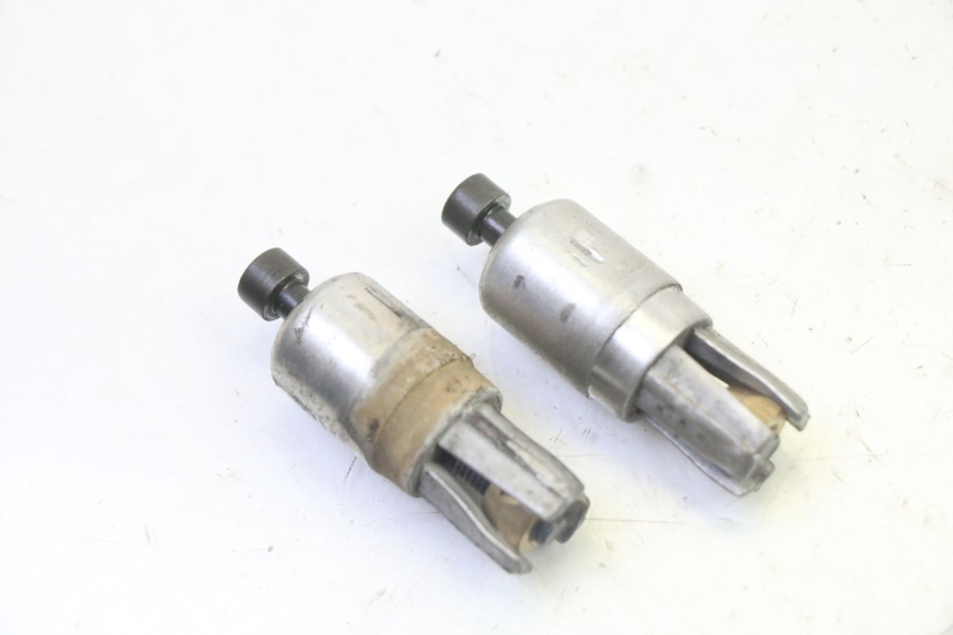 photo de EMBOUT DE GUIDON PEUGEOT ELYSTAR 50 (2002 - 2014)