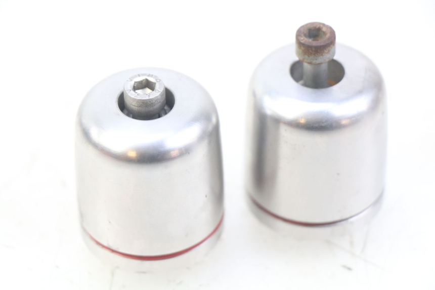 photo de EMBOUT DE GUIDON YAMAHA FJR ABS 1300 (2006 - 2012) - Vue principale