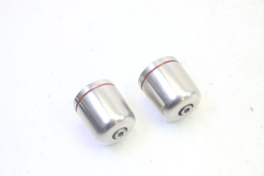 photo de EMBOUT DE GUIDON YAMAHA FJR ABS 1300 (2006 - 2012) - Zoom état d’usage