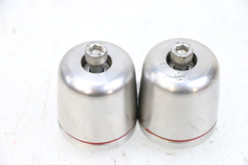 photo de EMBOUT DE GUIDON YAMAHA FJR ABS 1300 (2006 - 2012) - Zoom état d’usage