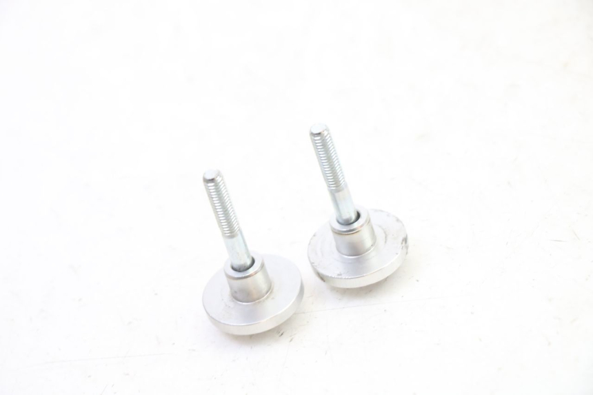 photo de EMBOUT DE GUIDON SUZUKI GS GSE 500 (2001 - 2003)