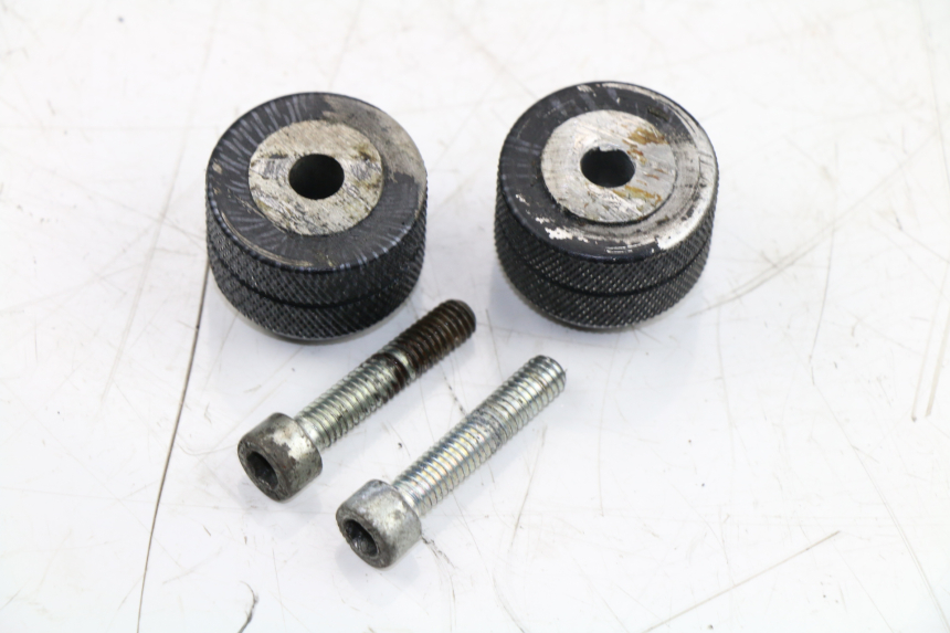 photo de EMBOUT DE GUIDON SUZUKI GSX R 750 (1996 - 2000)