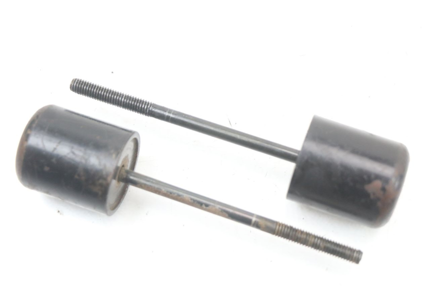 photo de EMBOUT DE GUIDON SUZUKI GZ MARAUDER 125 (1998 - 2004)