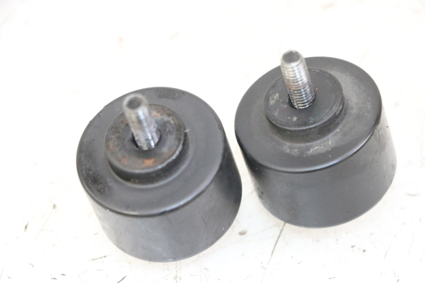 photo de EMBOUT DE GUIDON HONDA FORZA 125 (2021 - 2025)