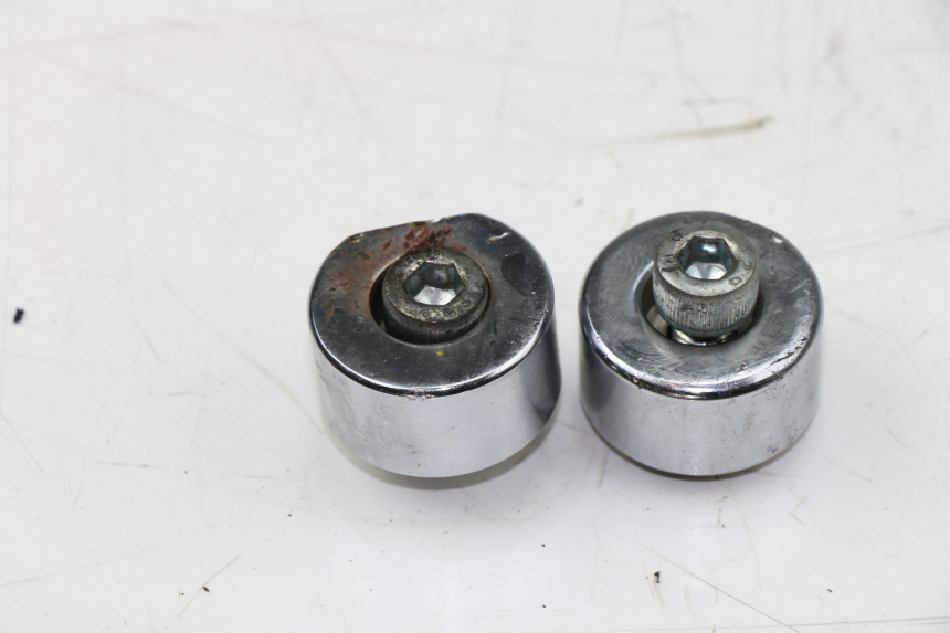 photo de EMBOUT DE GUIDON HYOSUNG COMET GT 125 (2002 - 2007)