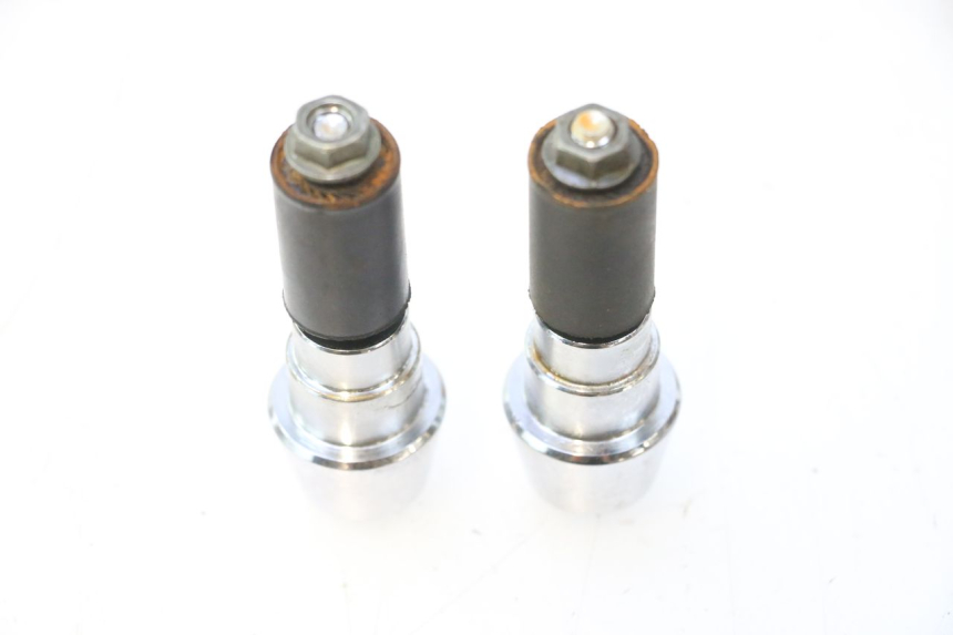 photo de EMBOUT DE GUIDON PEUGEOT KISBEE 4T 50 (2023 - 2026) - Zoom état d’usage