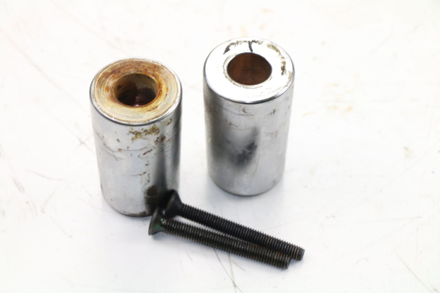 photo de EMBOUT DE GUIDON PIAGGIO LIBERTY 2T 50 (2009 - 2013)
