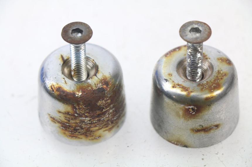 photo de EMBOUT DE GUIDON PIAGGIO MP3 LT 300 (2010 - 2016) - Détail de la pièce