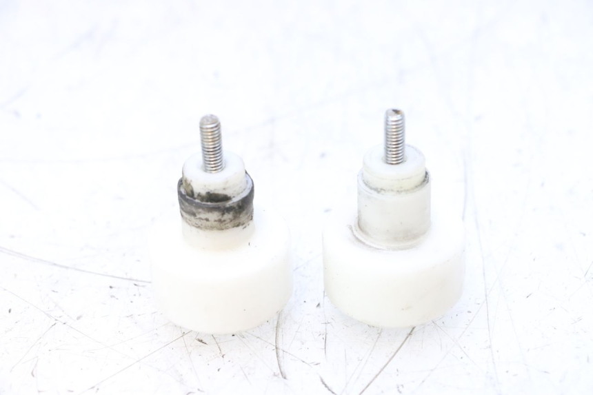 photo de EMBOUT DE GUIDON YAMAHA NEOS NEO'S 4T 50 (2008 - 2016) - Autre angle de vue