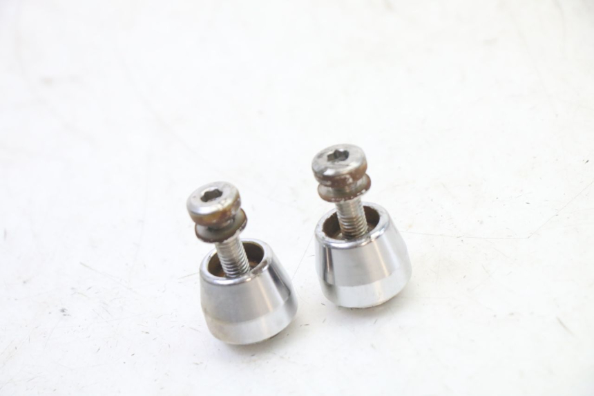 photo de EMBOUT DE GUIDON KYMCO LIKE 4T 50 (2019 - 2025) - Détail de la pièce