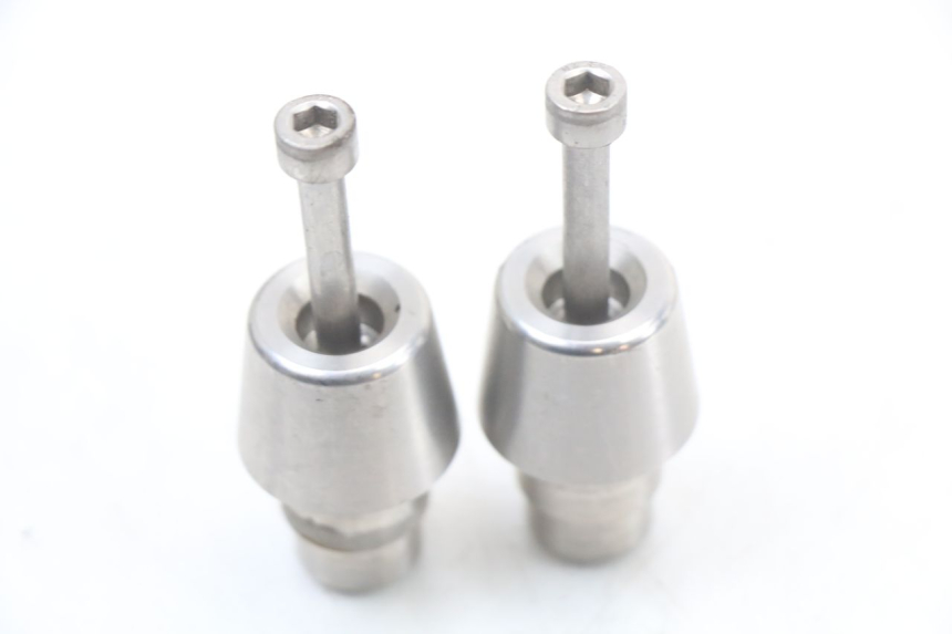 photo de EMBOUT DE GUIDON PEUGEOT GEOPOLIS RS 125 (2007 - 2009)