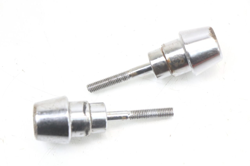 photo de EMBOUT DE GUIDON PEUGEOT KISBEE 2T 50 (2018 - 2022)