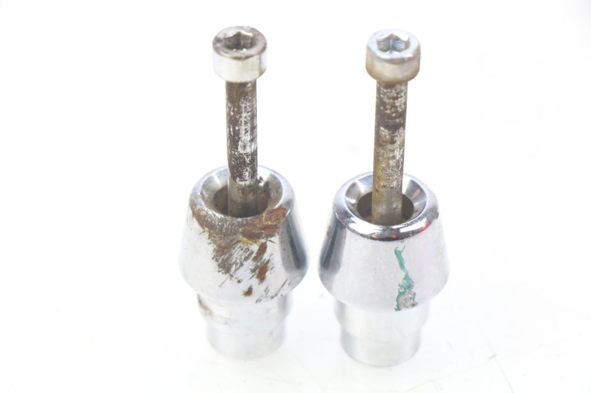 photo de EMBOUT DE GUIDON PEUGEOT STREETZONE 4T 50 (2018 - 2023)