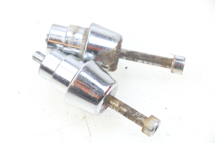 photo de EMBOUT DE GUIDON PEUGEOT STREETZONE 4T 50 (2018 - 2023)