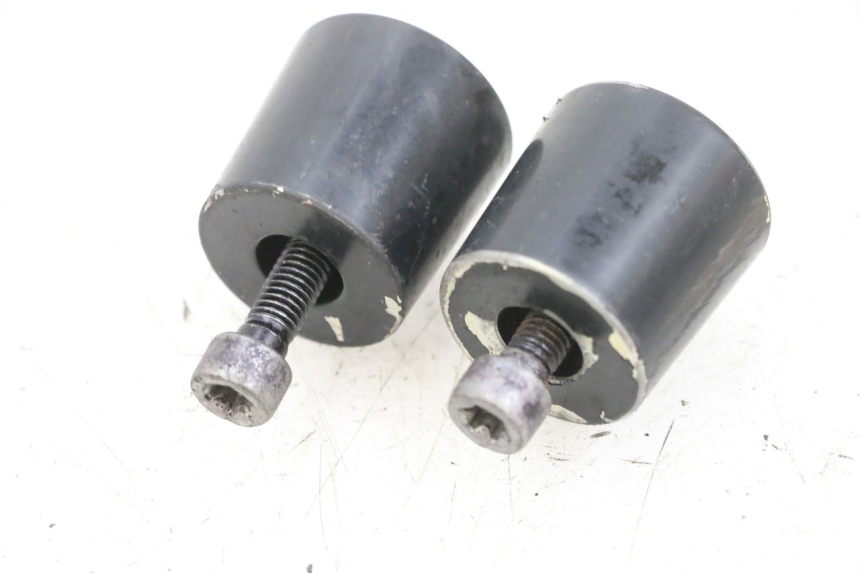 photo de EMBOUT DE GUIDON BMW R RT ABS 1200 (2010 - 2014) - Détail de la pièce