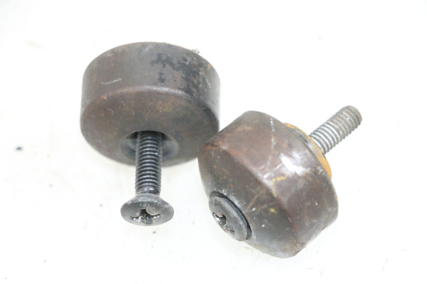 photo de EMBOUT DE GUIDON DAELIM S1 125 (2007 - 2016) - Autre angle de vue