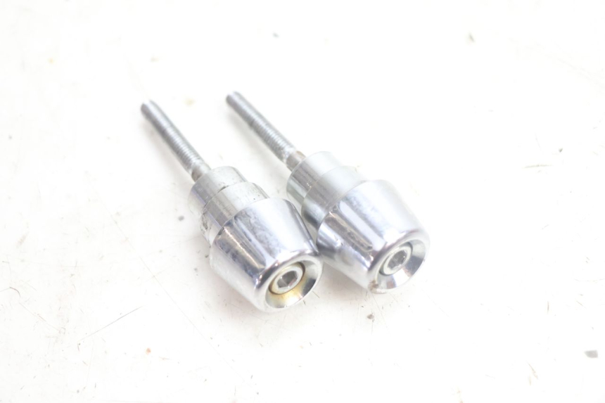 photo de EMBOUT DE GUIDON PEUGEOT STREETZONE NAKED 2T 50 (2014 - 2018) - Zoom état d’usage