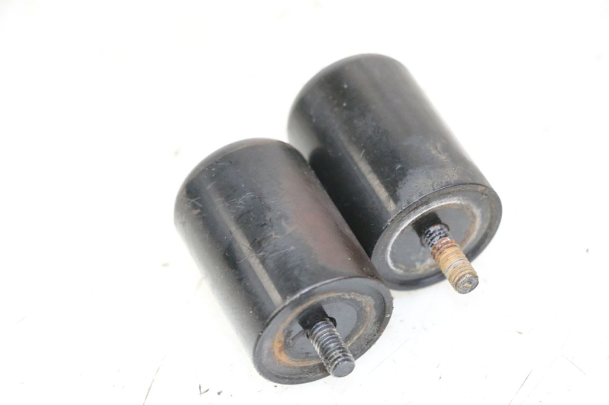 photo de EMBOUT DE GUIDON SUZUKI BURGMAN 125 (2007 - 2014)