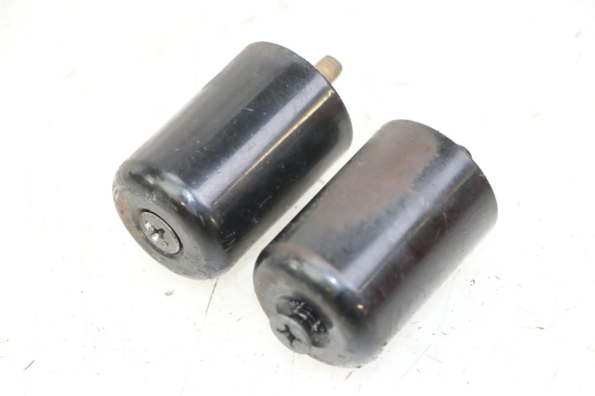 photo de EMBOUT DE GUIDON SUZUKI BURGMAN 125 (2007 - 2014)