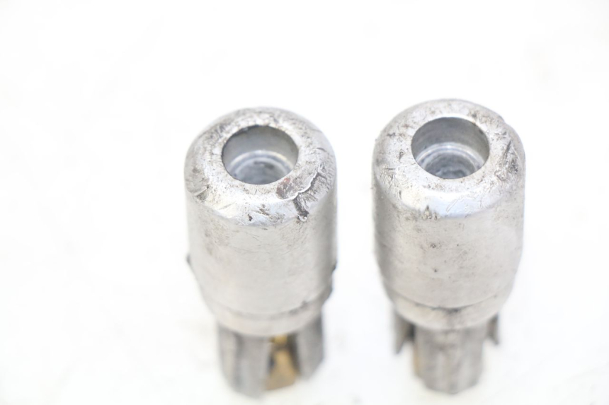 photo de EMBOUT DE GUIDON PEUGEOT VIVACITY 50 (1998 - 2003)