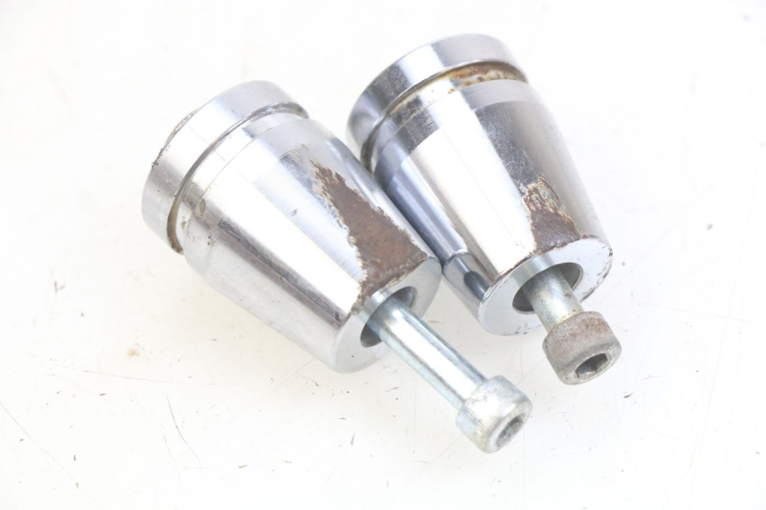 photo de EMBOUT DE GUIDON DAELIM VJ ROADWIN FI 125 (2008 - 2017)