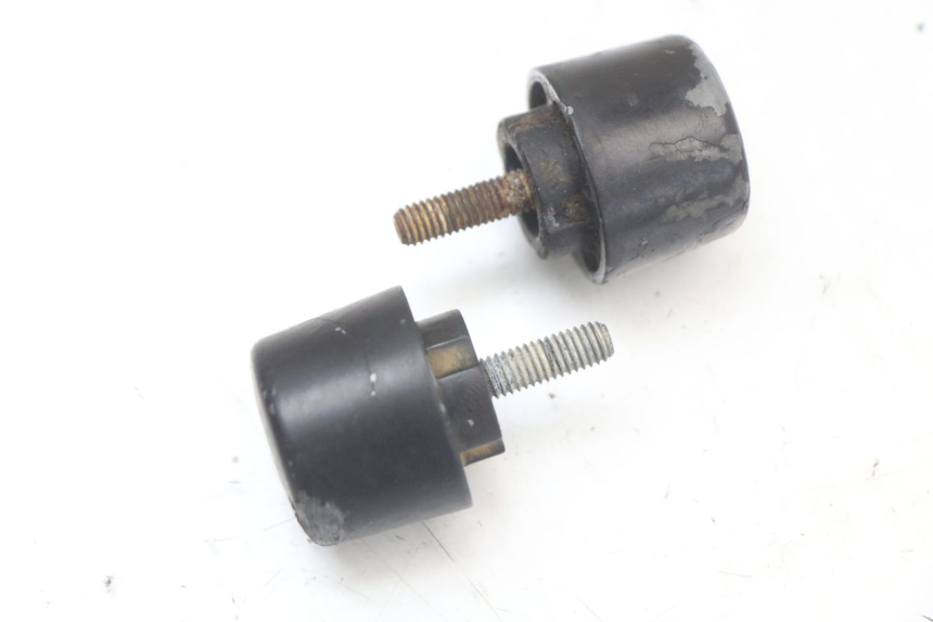 photo de EMBOUT DE GUIDON YAMAHA TDR DELTABOX 125 (1993 - 2003)