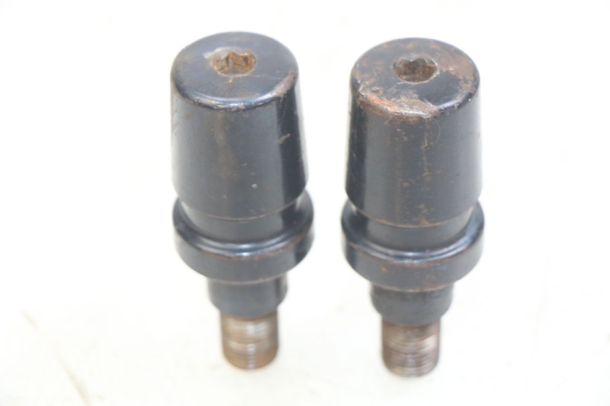 photo de EMBOUT DE GUIDON YAMAHA YZF R THUNDERCAT 600 (1996 - 2003)
